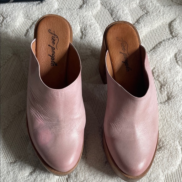 Free People Blush Leather Mules - Picture 1 of 9